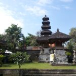 Pura Pengungangan lan Pura Batu Bolong