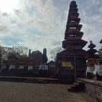 Pura Puseh Desa Jasri