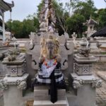 Pura Satya Dharma Mukakuning managed by Unit Kerohanian Hindu Batamindo (UKHB). The temple was relocated from Blok E5 to Blok N4 on 29 Mar 22