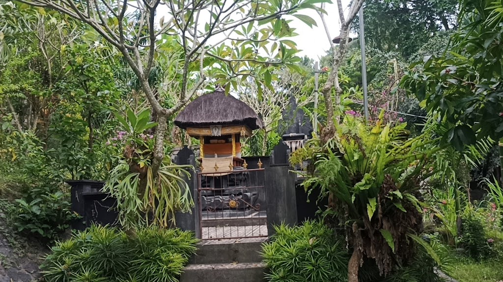 Pura Tirta Empul Desa Jasri