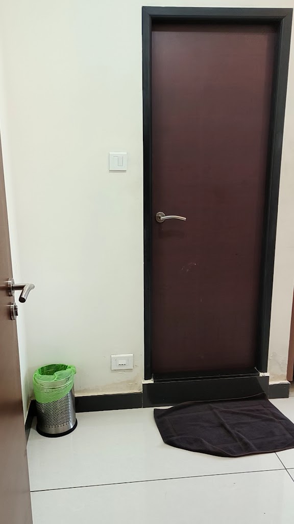 plus free breakfast.