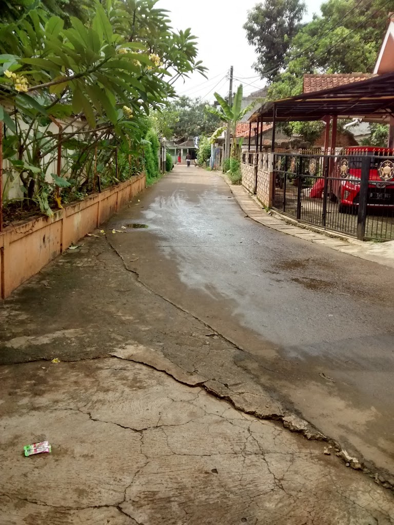 RedDoorz @ Tanah Baru Depok
