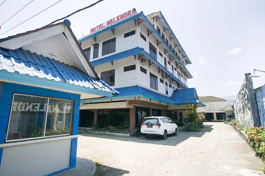 RedDoorz Plus near Pelabuhan Bitung
