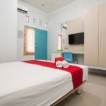 Modest budget hotel offering parking & Wi-Fi