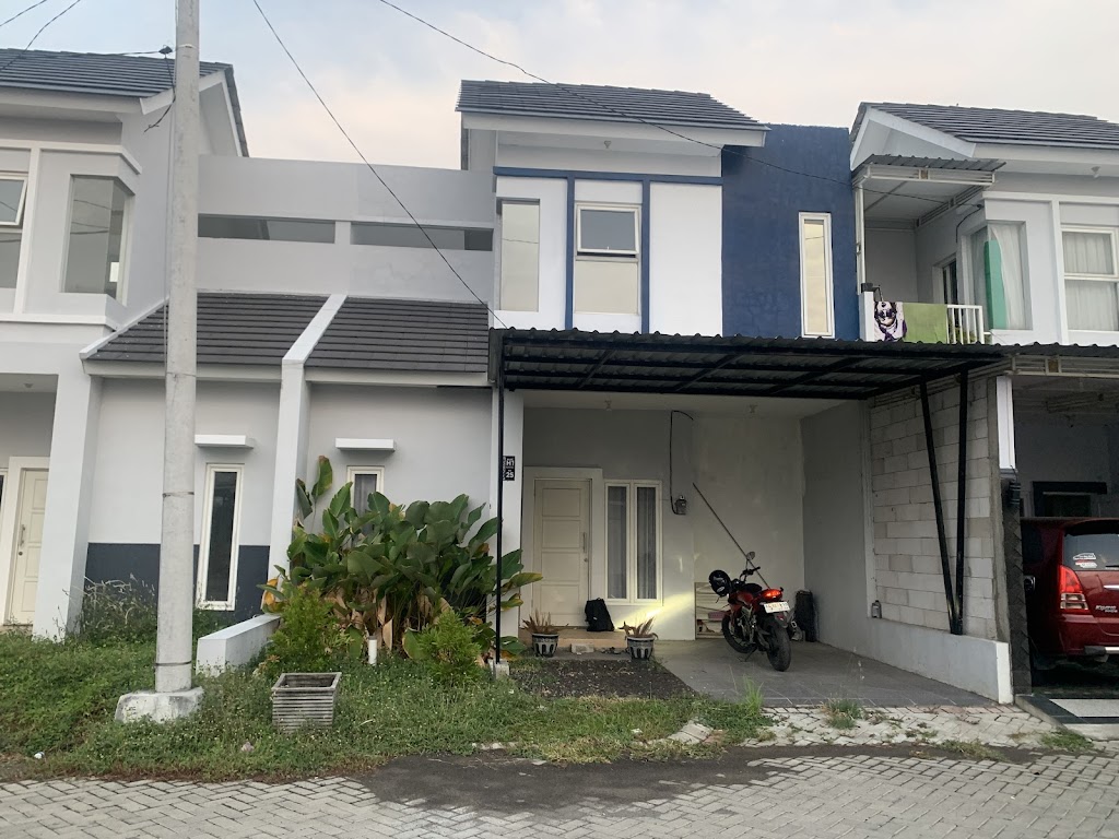 RedDoorz Syariah near Bypass Krian