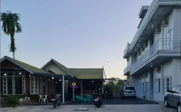 RedDoorz Syariah near Kantor Bupati Pantai Pandan Sibolga