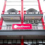 RedDoorz near Alun Alun Magelang 2