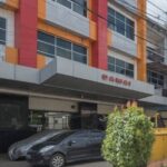 Unassuming rooms in a straightforward budget hotel featuring a lounge