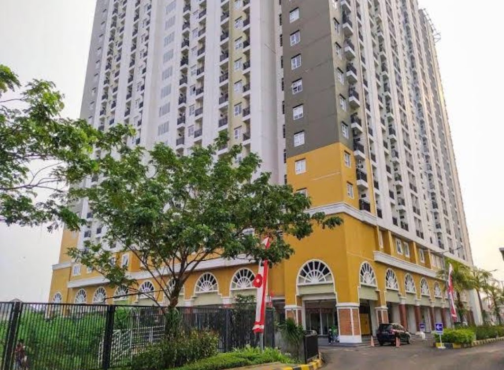 Redliving Apartemen Cinere Resort – Gold Room