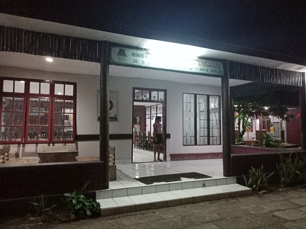 Rumah Makan Pondok Indah Atambua