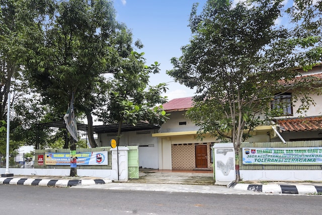 SPOT ON 90744 Alika Homestay