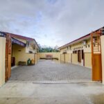 SUPER OYO 90773 Shine Guest House Syariah