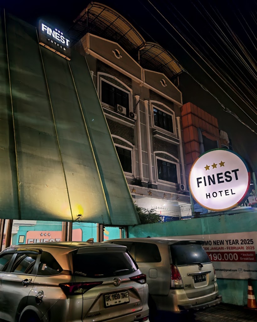 Sans Hotel Finest Medan