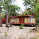 Two beautiful log houses (single unit & double unit) with three rooms come with spectacular ocean