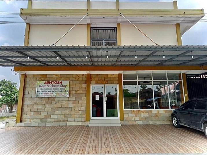 Sentosa Kost and Home Stay