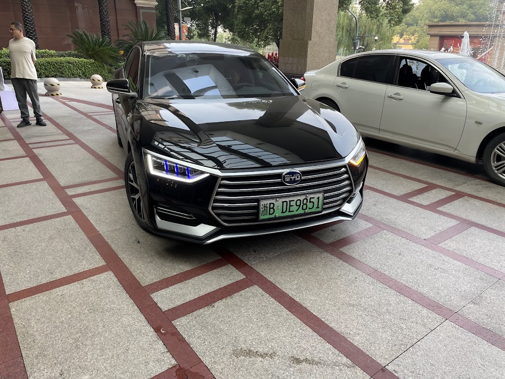 Shanghai Pudong Tongpai Hotel