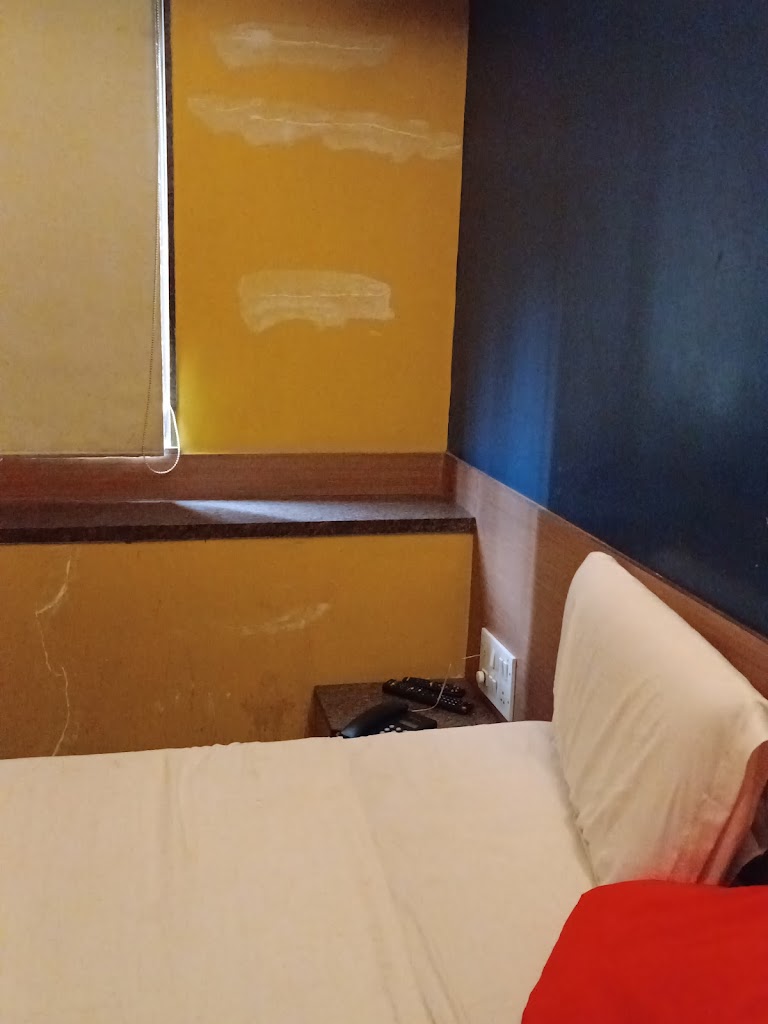Straightforward rooms in an unassuming budget hotel offering a breakfast buffet