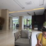 Warm rooms & suites in a polished lodging offering international dining