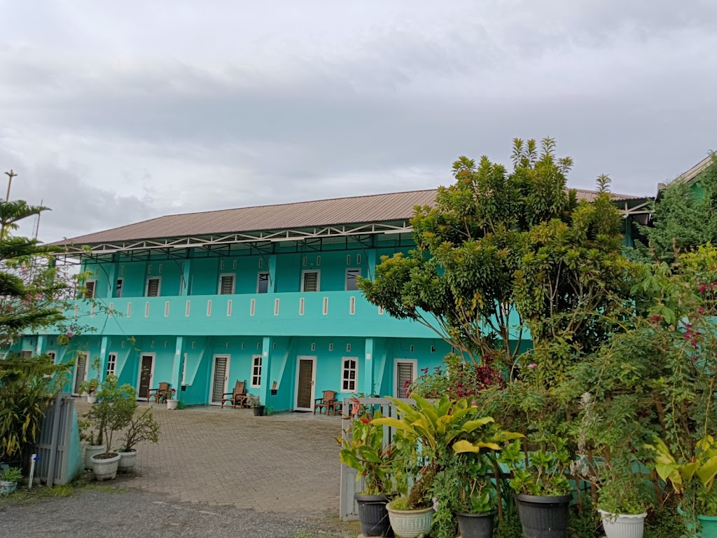 TR INN (Penginapan KELUARGA)