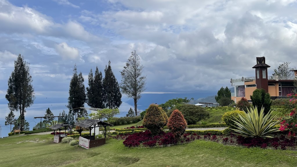 Taman Simalem Resort