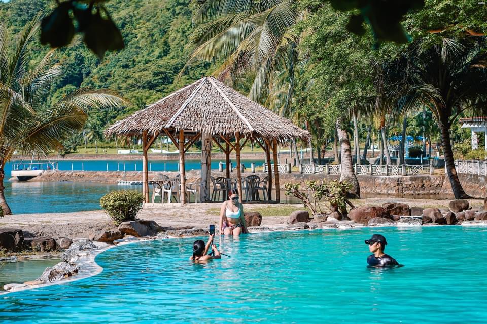 The Dome Hotel at Caylabne Bay
