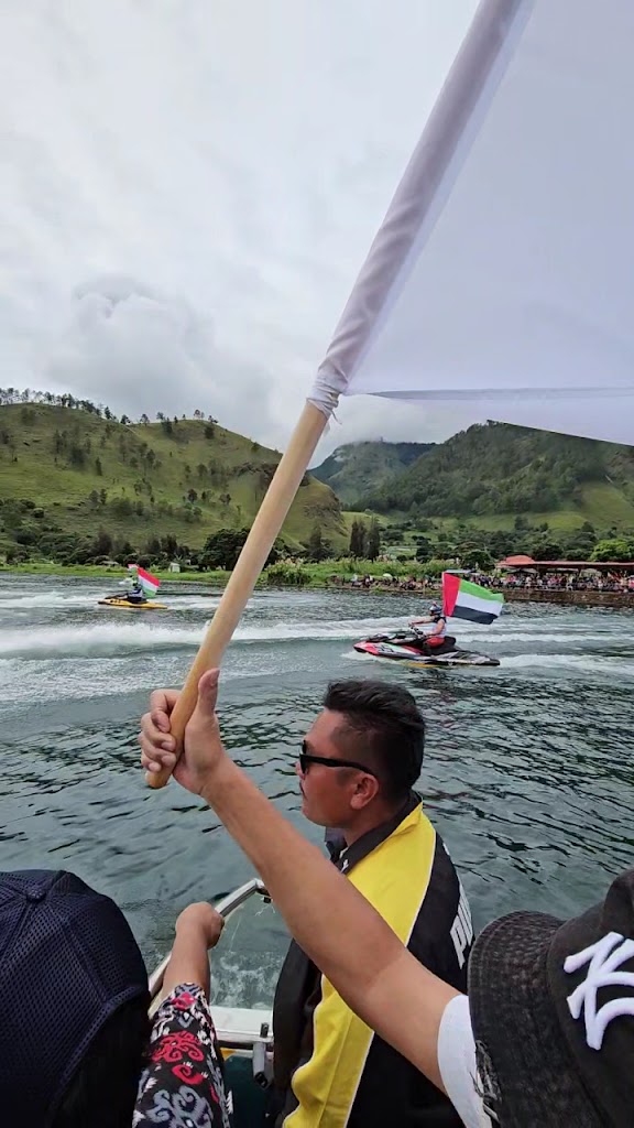 Wi-Fi access & views of Lake Toba.