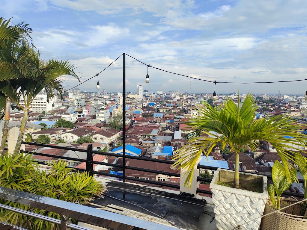 Transera Hotel Pontianak