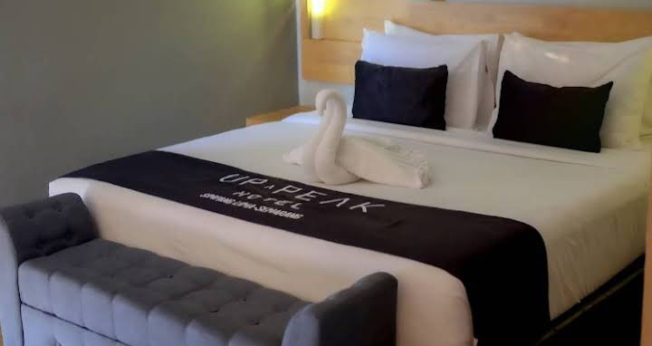 Streamlined rooms in a straightforward hotel offering free Wi-Fi & a casual restaurant.