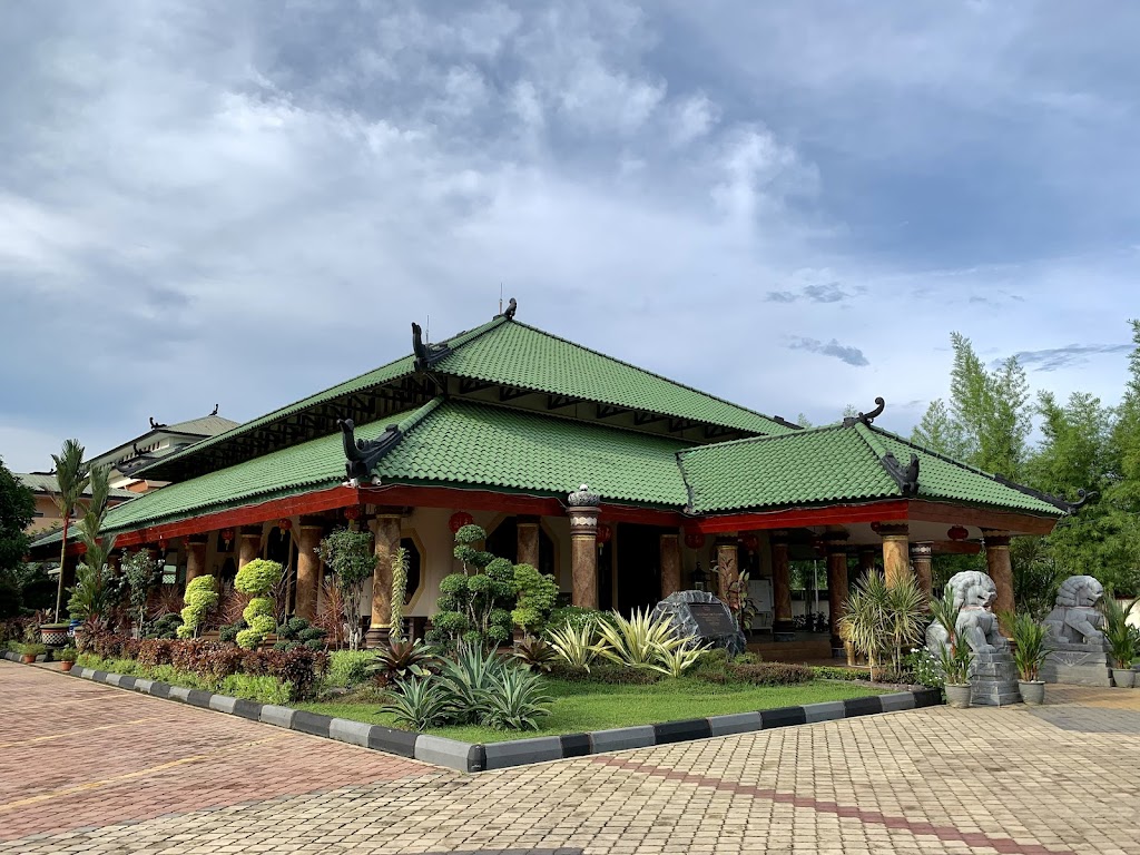 Vihara Dharma Mulia Batam