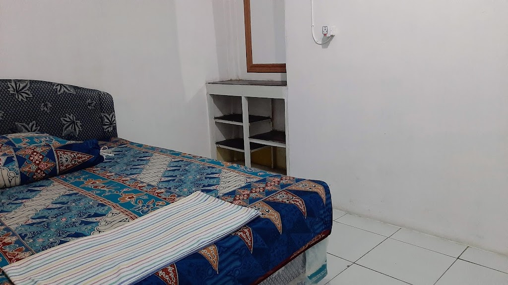 0856 032 888 19 whatsapp