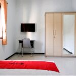 plus a garden with gazebos.