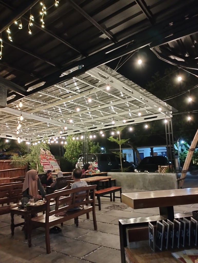 WEDHANGAN NDALEM RADHISA