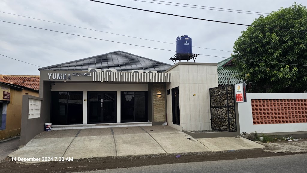 Yumna Guest House (Teras Hanania 003 Majalengka)