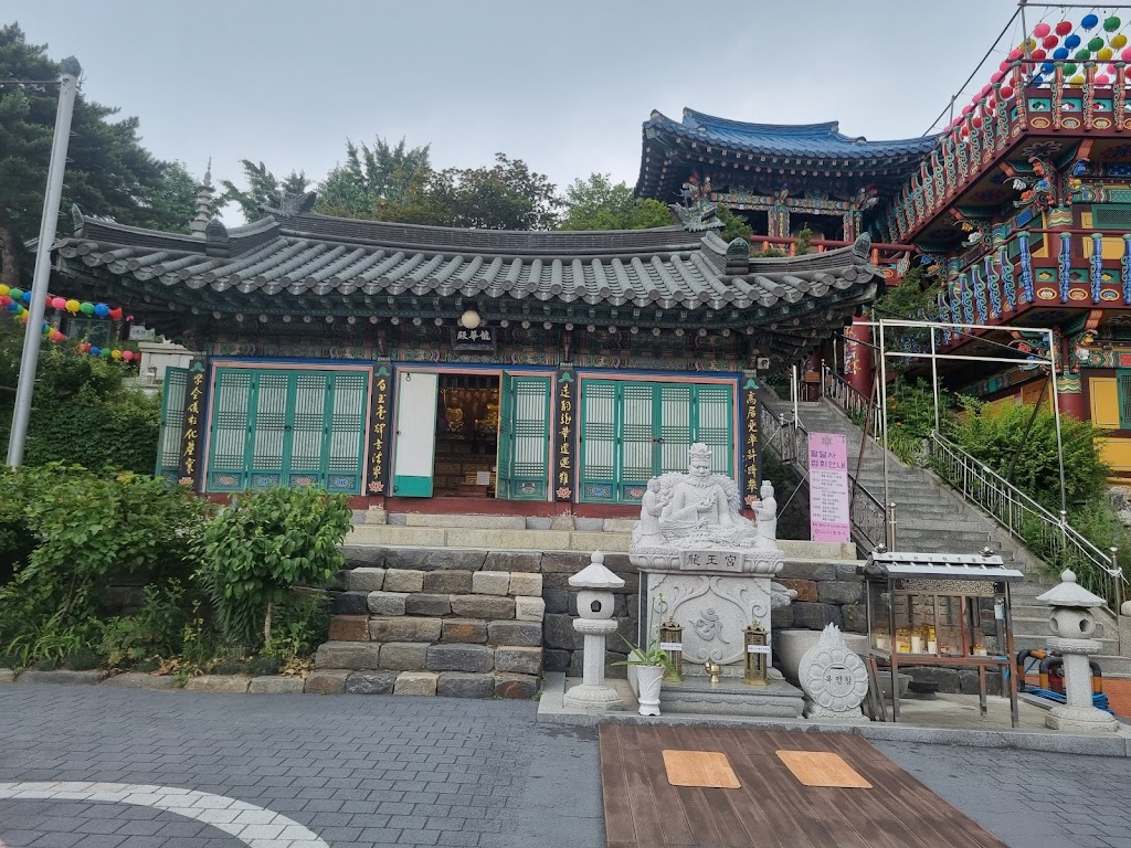팔달사