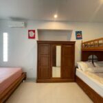 Ananda Villa Yeh Gangga by The Lavana menawarkan berbagai fasilitas unggulan yang akan membuat pengalaman menginap Anda semakin nyaman dan menyenangkan. Villa ini dilengkapi dengan kolam renang pribadi yang dapat Anda nikmati sepanjang hari