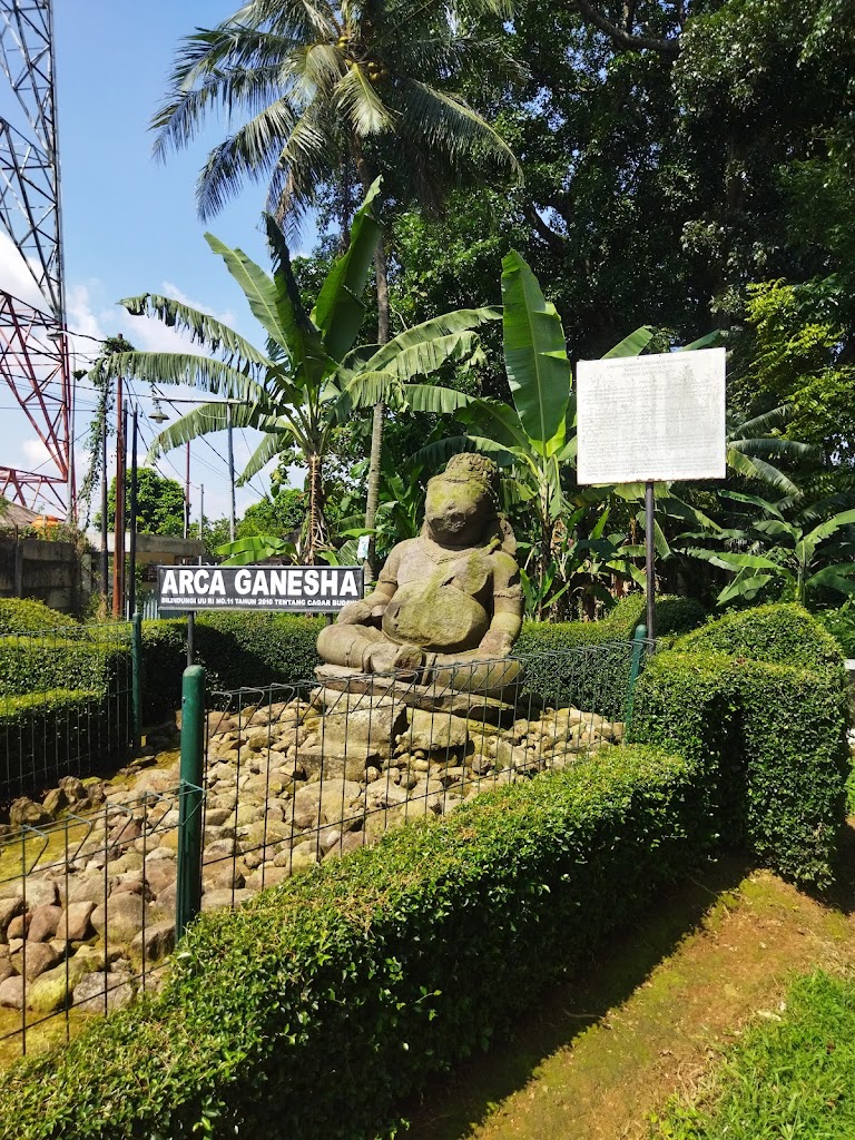 Arca Ganesha Sikunir