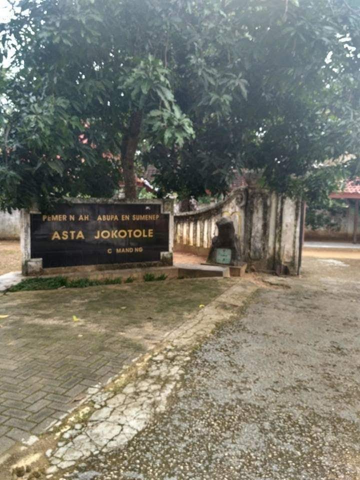 Asta Joko Tole