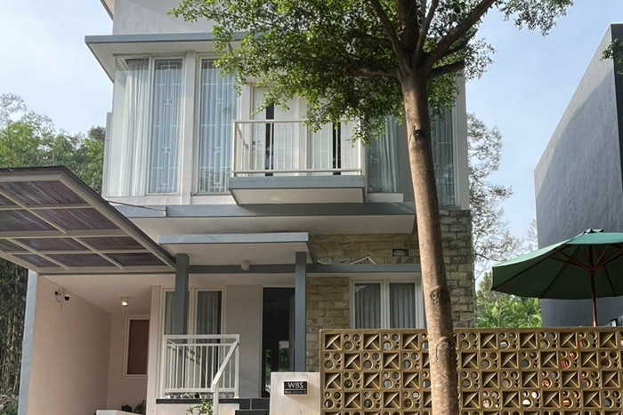 Calma Edelweiss Villa Lawang