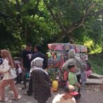Memandu dan mengantarkan anda mengenal sejarah Candi Belahan dan berbagai situs cagar budaya peninggalan kerajaan Kahuripan dan Majapahit yang berada di lereng gunung penanggungan