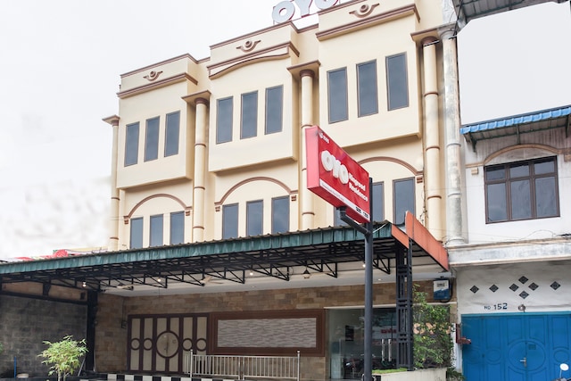 Capital O 1585 Ring Road Residence