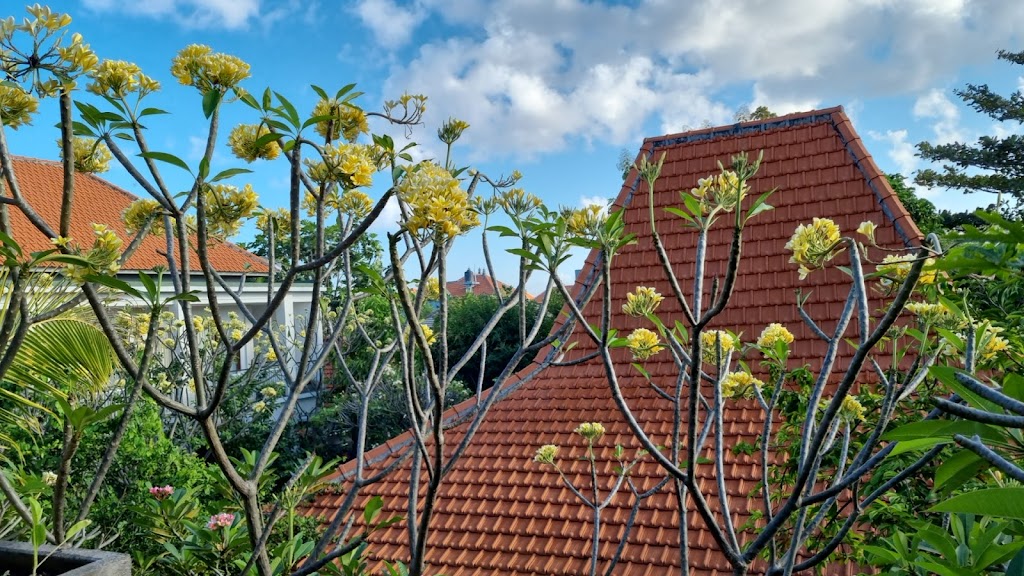 Diuma Residence Yoga Meditation Retreat and Healing Center