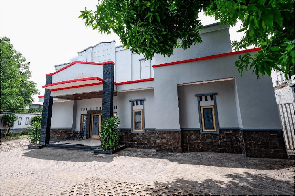 El Rio Alun-Alun Tegal by Sajiwa