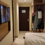 Warm rooms in an elegant hotel with a contemporary restaurant