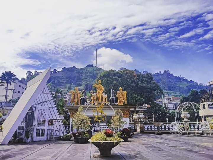 Grand Paradise Hotel Lembang