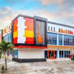 Hotel Front One Inn Muntilan