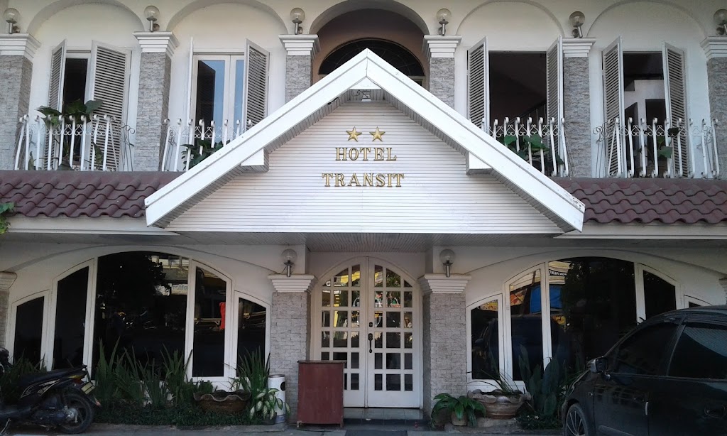 Hotel Transit