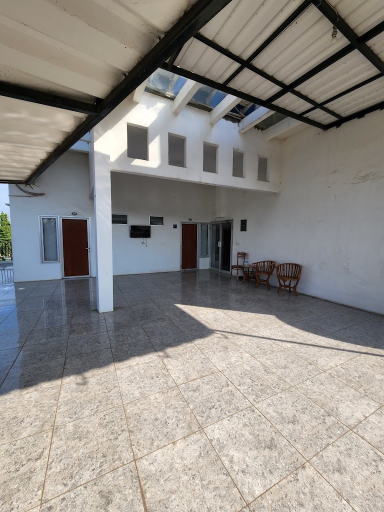 Hotel Trikatu Kendal near Taman Kota Weleri Mitra RedDoorz