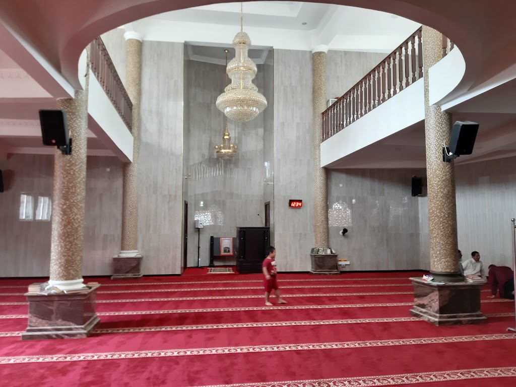 Ibnu Khaldun Mosque