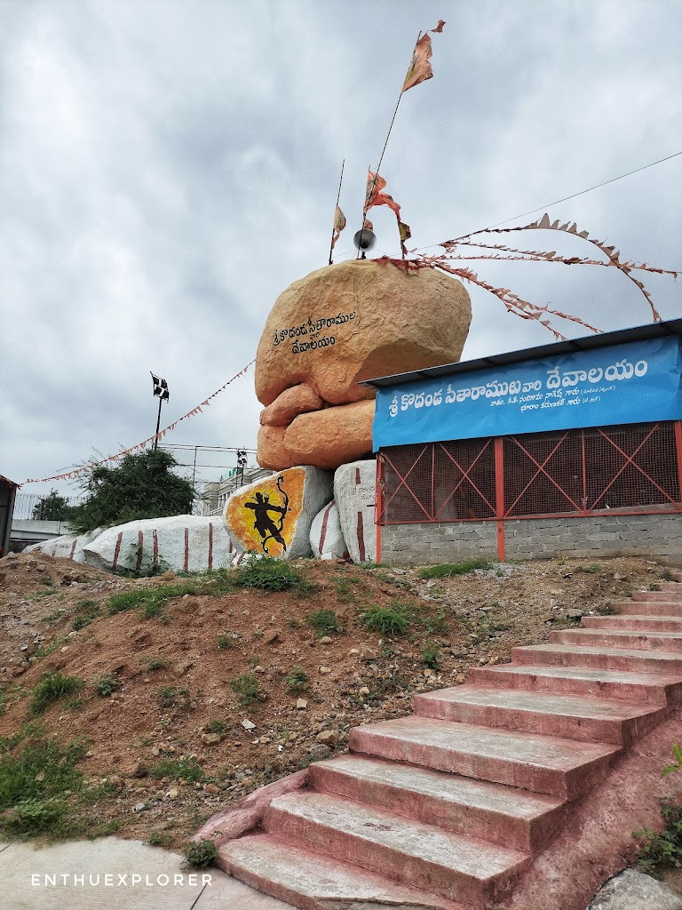 Manikonda Hanuman Temple