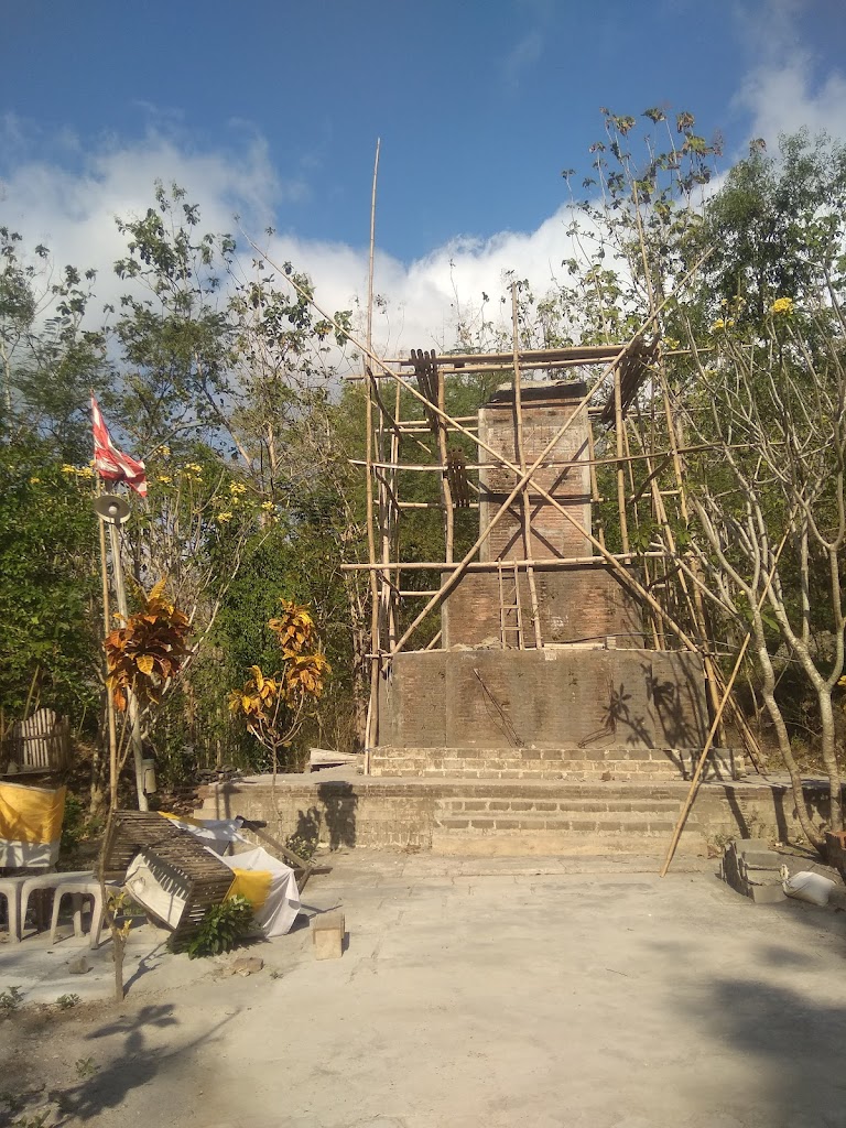 PURA PENATARAN LUHUR CANDI DADI